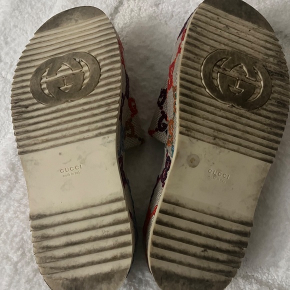 Psychedelic Multicolor Gucci Platform Sandals - Picture 4 of 6